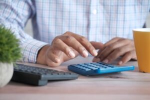 Circa Sports Raises Minimum Bet to $10 In Response to Illinois Betting Tax